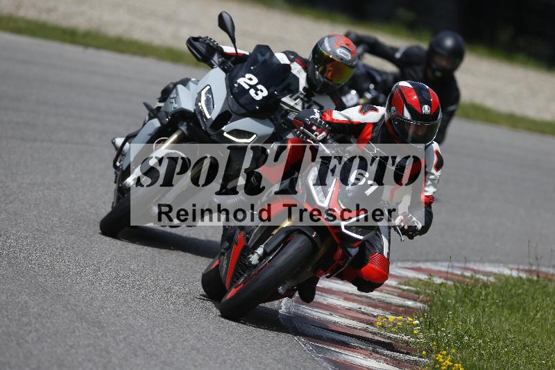 /Archiv-2024/29 12.06.2024 MOTO.CH Track Day ADR/Gruppe gelb/23